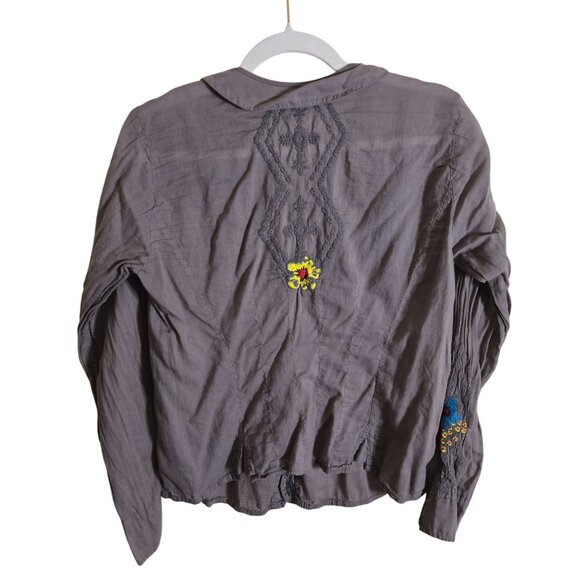 Johnny Was One Of A Kind Sample Taupe Embroidered Button Down Blouse Size S - Picture 3 of 9